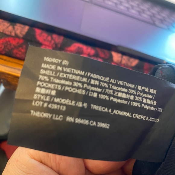 THEORY burgundy dress pant in size 0 - Picture 4 of 4